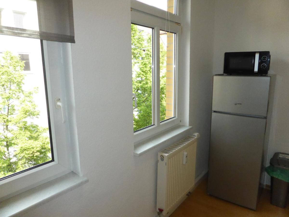 Jena City Apartment, Balkon, Sonnig, Wifi, Parkplaetze, Naehe Zentrum المظهر الخارجي الصورة
